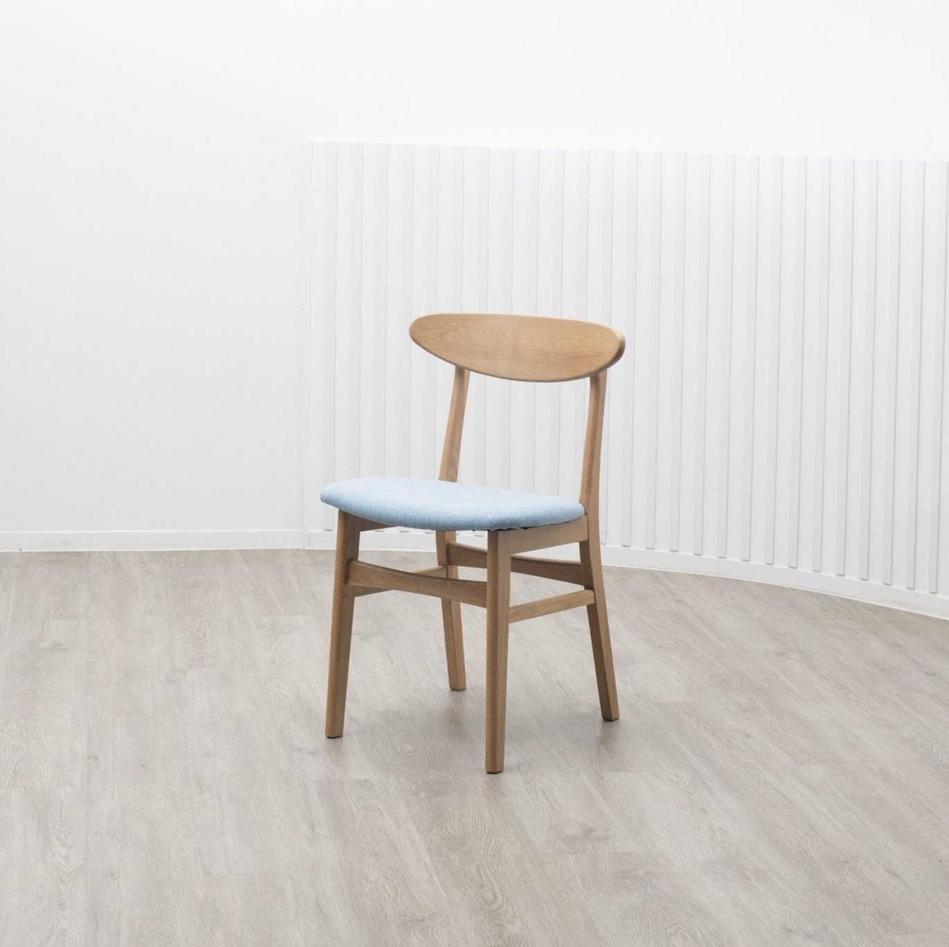 Bow Dining Chair