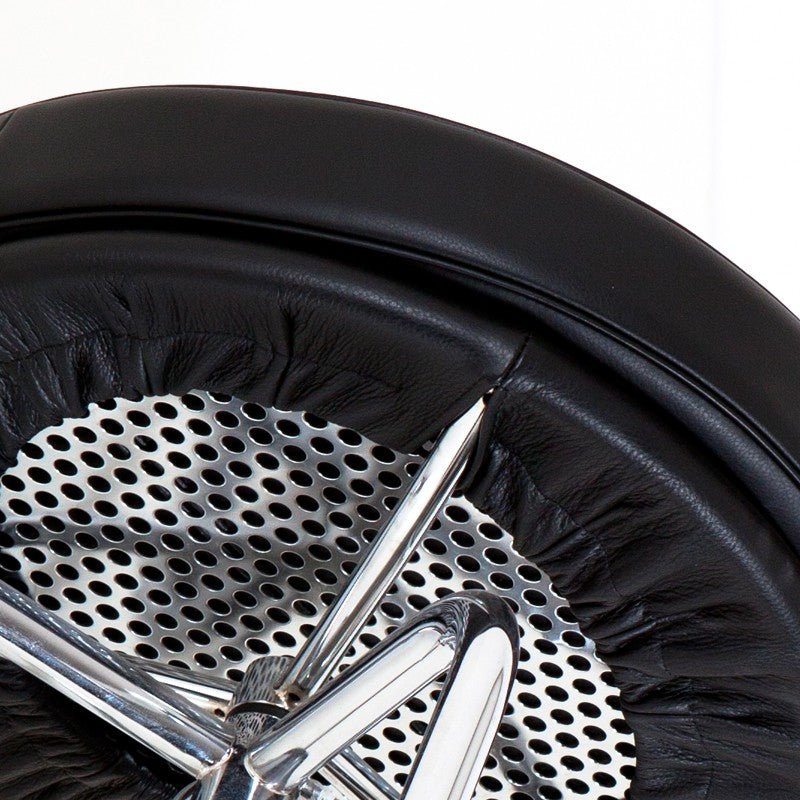 LC8 Swivel Stool