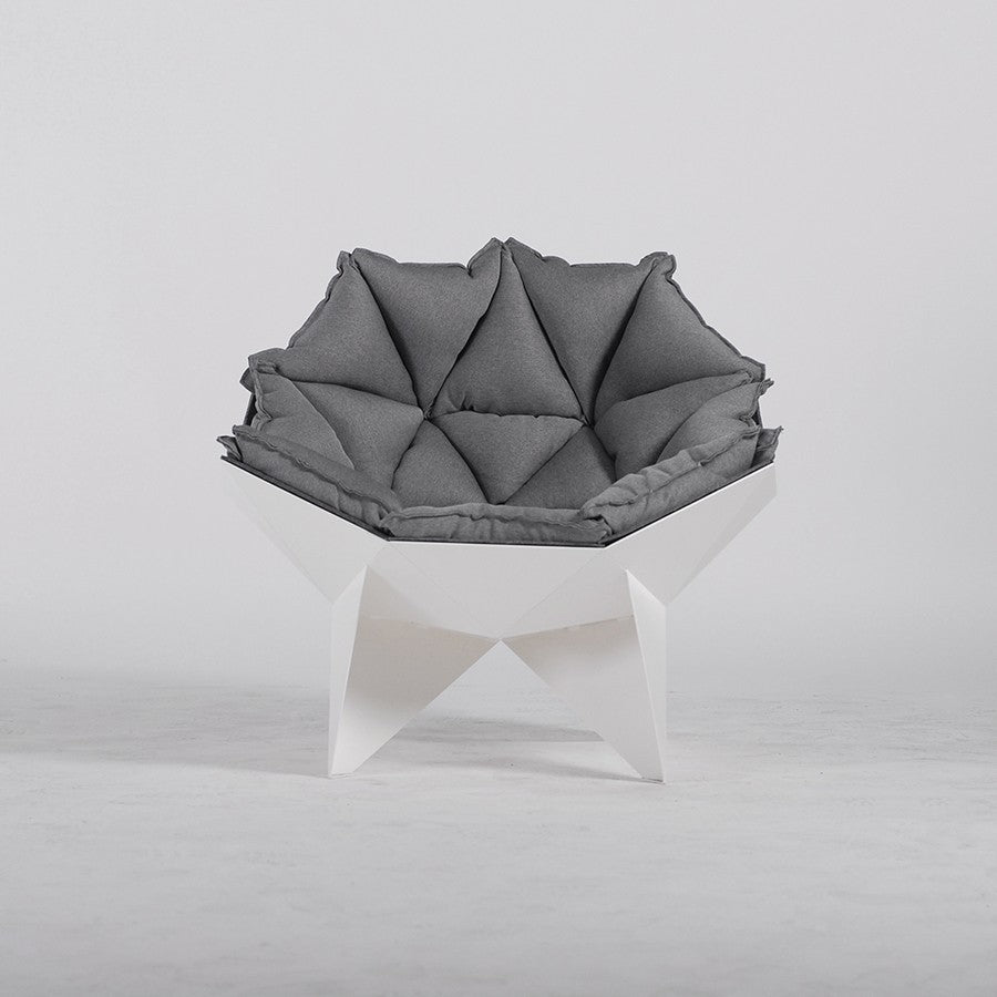 Quinn Lounge Chair
